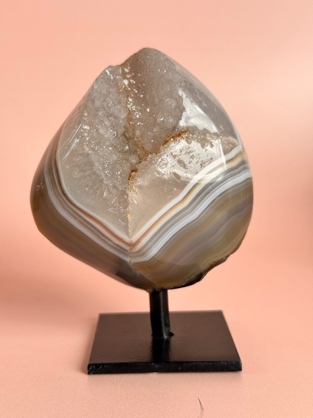 Agaat geode op standaard