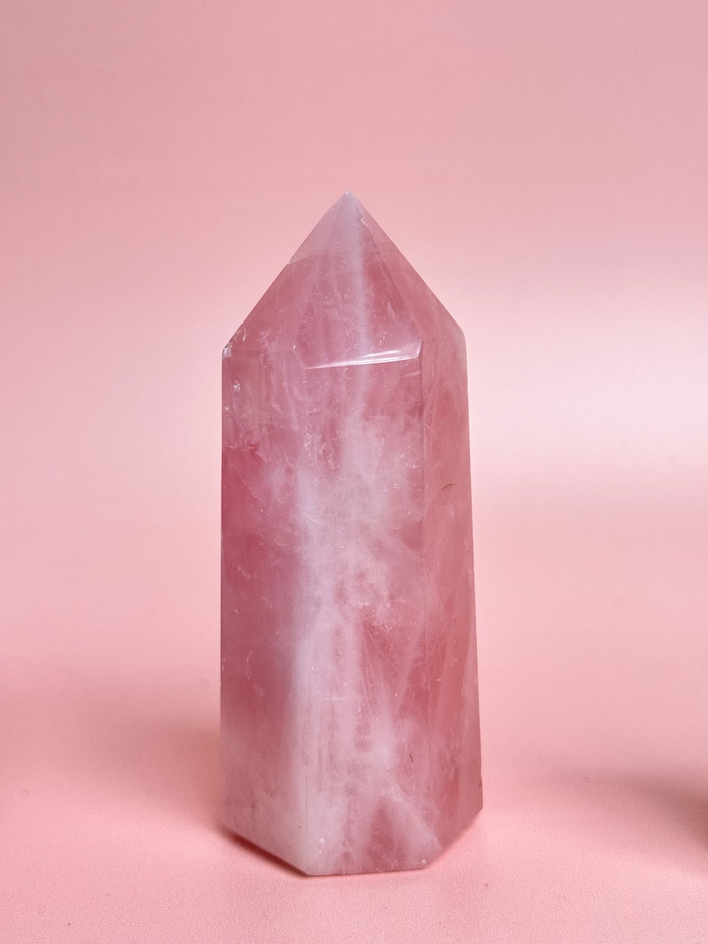 Rozenkwarts obelisk