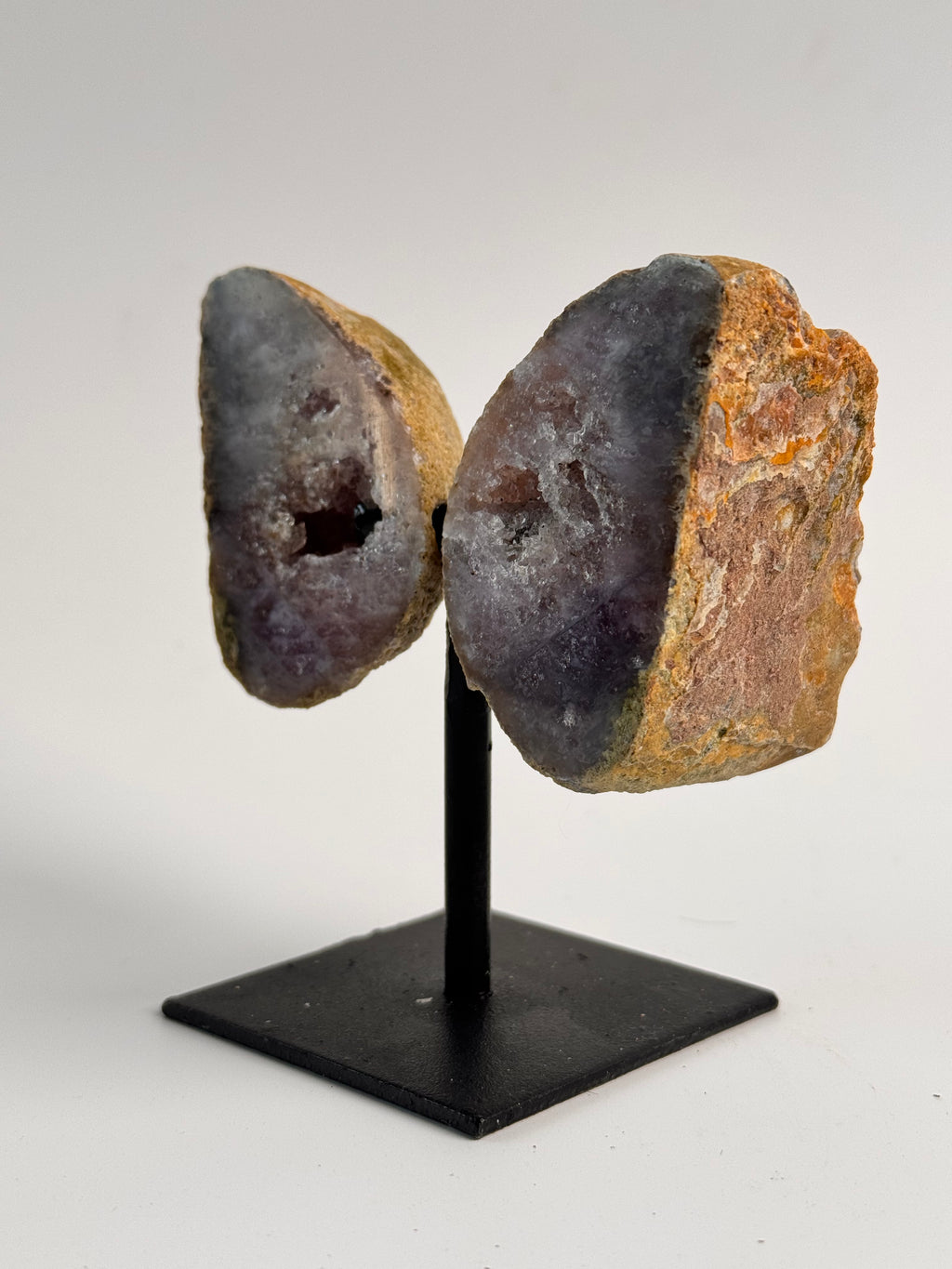 Agaat geode in vlindervorm op standaard (3)