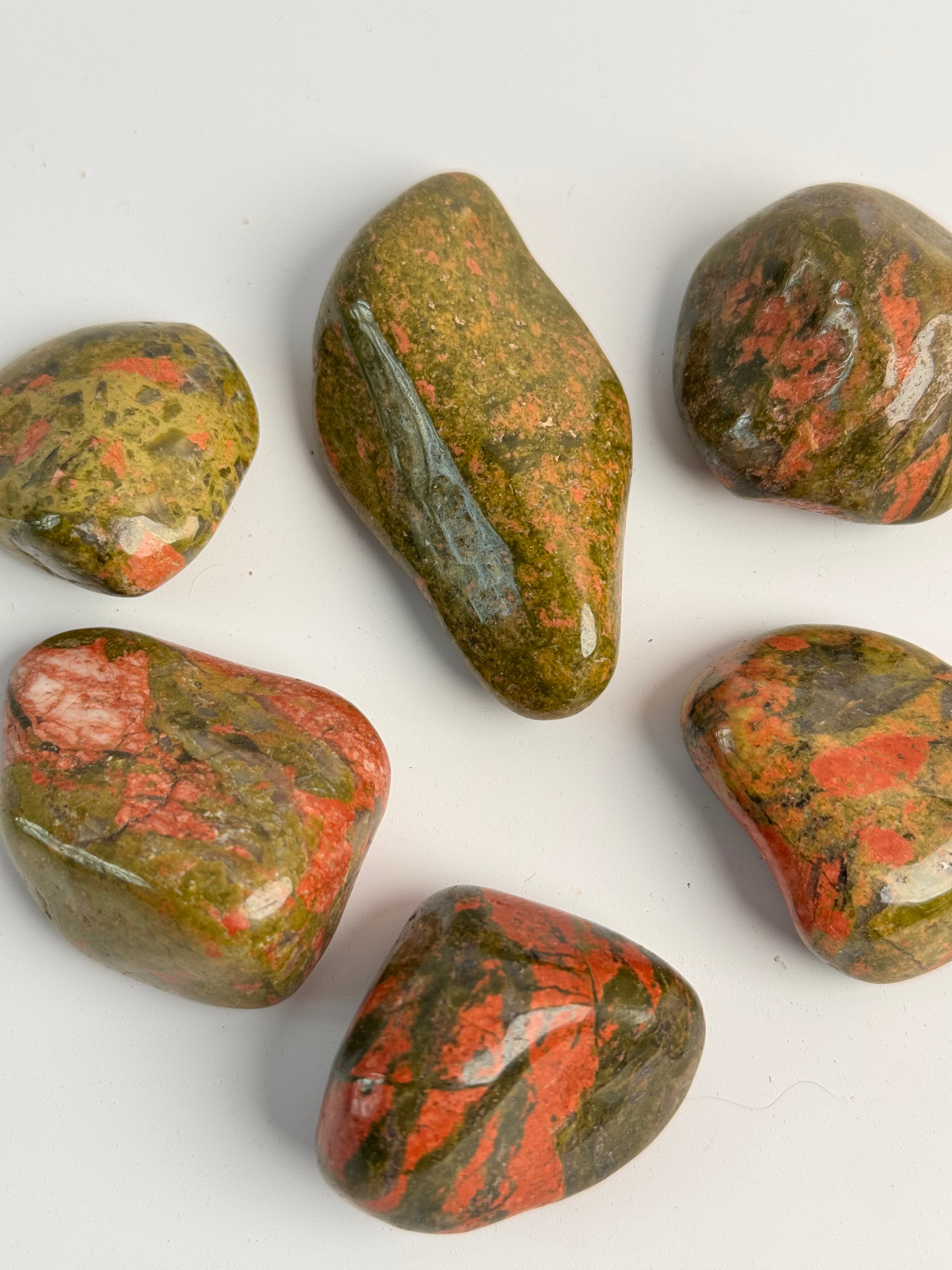 Unakite getrommeld